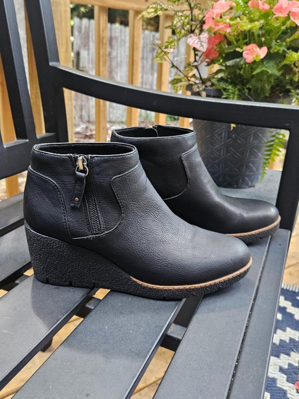 Dr Scholls Bianca Zip Ankle Wedge Booties Black Faux Leather Women's Size 8M